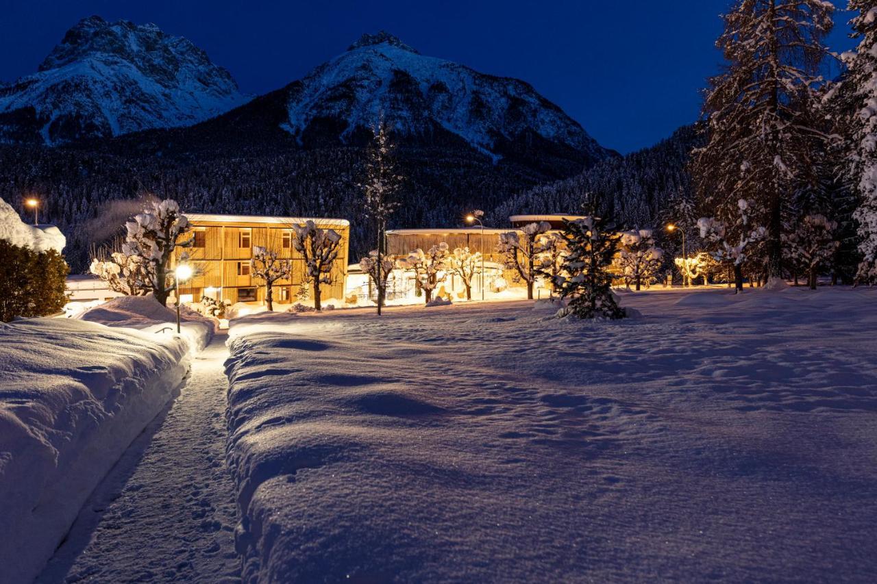Hotel Arnica Scuol - Adults Only Exteriér fotografie